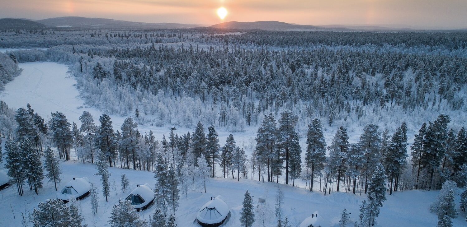 Overzicht vanuit de lucht op aurora village resort