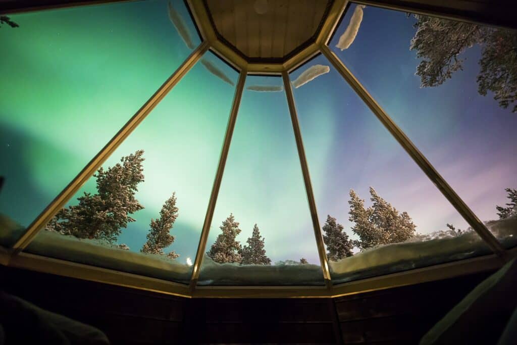 Zicht op Noorderlicht vanuit Aurora Cabin Aurora Vaillage