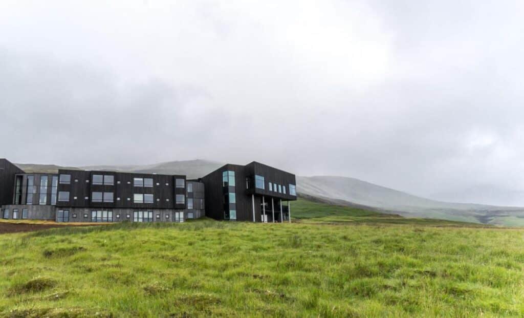 Fosshotel Glacier Lagoon tussen Skaftafell en het ijsbergenmeer IJsland