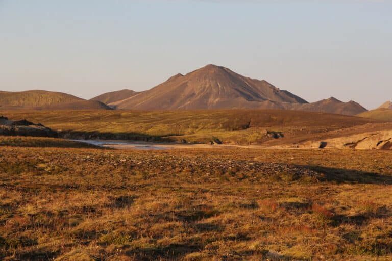 Uitzicht op berg vanaf de Sprengisandur hooglandroute op IJsland