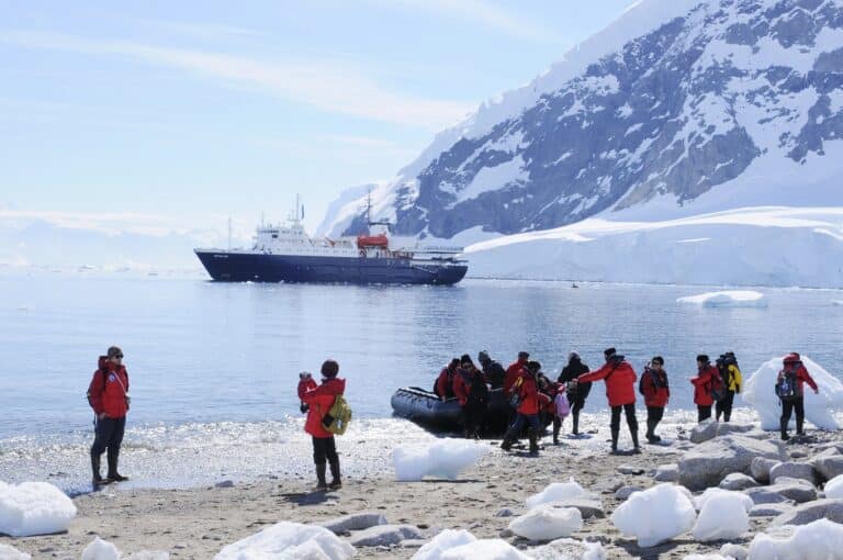 Zodiac landing bij Neko Harbour Antarctica