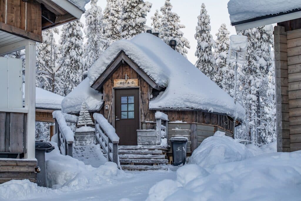 North Frontier Kota buitenkant