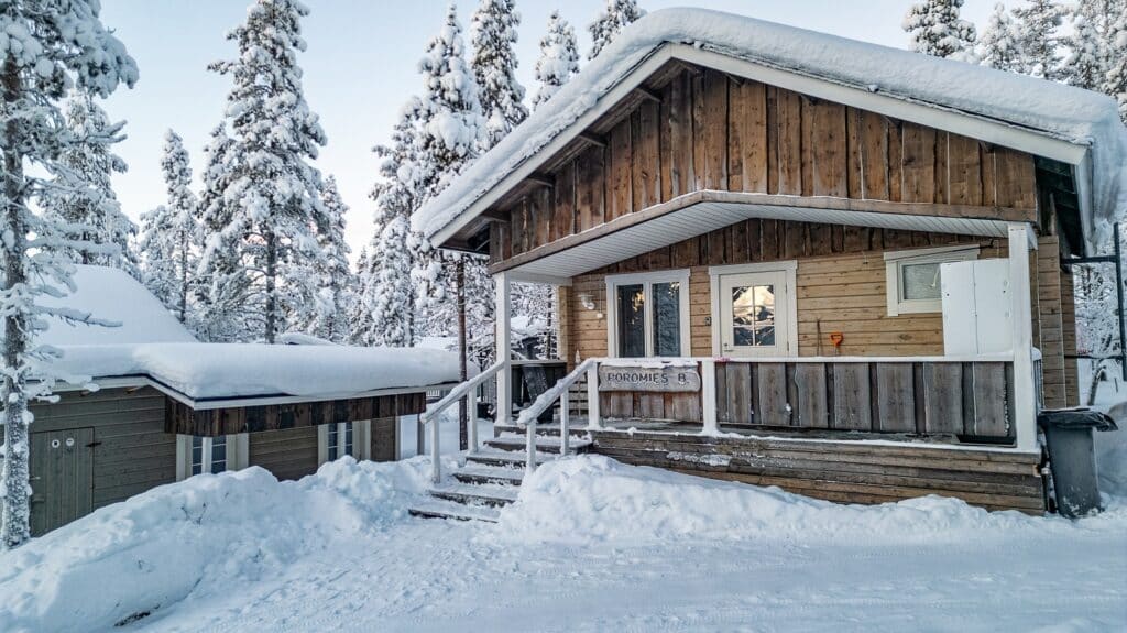 North Frontier studio van buiten