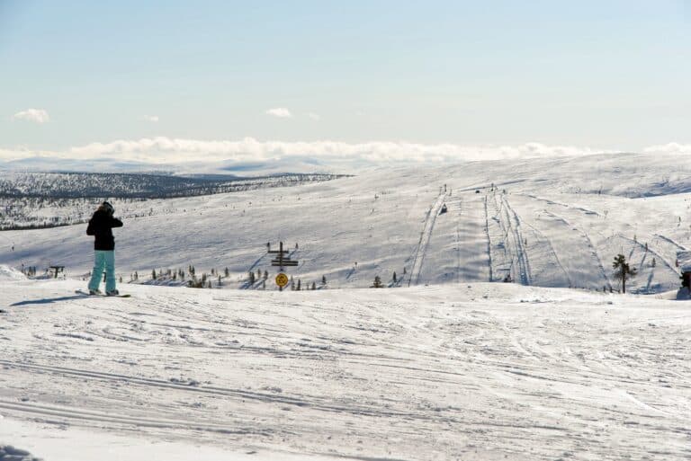 Zicht op de piste bij Saariselka