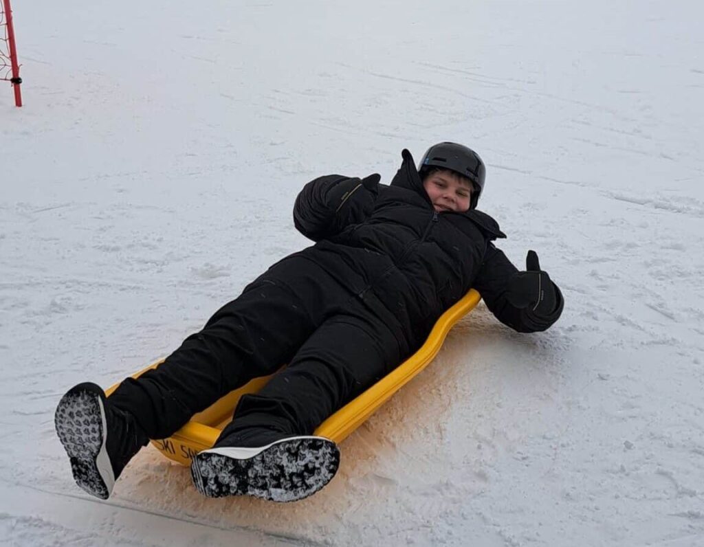 Met slede Van Toboggan In Saariselkä