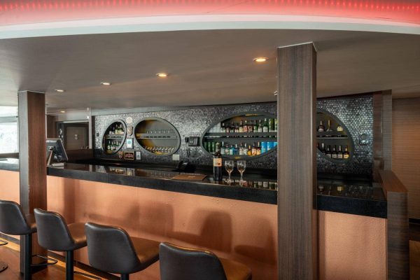 De bar van expeditie schip de Hondius