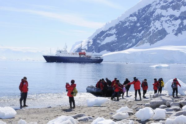 Zodiac landing bij Neko Harbour Antarctica